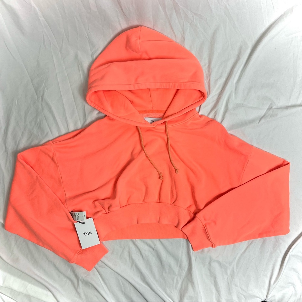 aritzia TNA super crop hoodie NWT